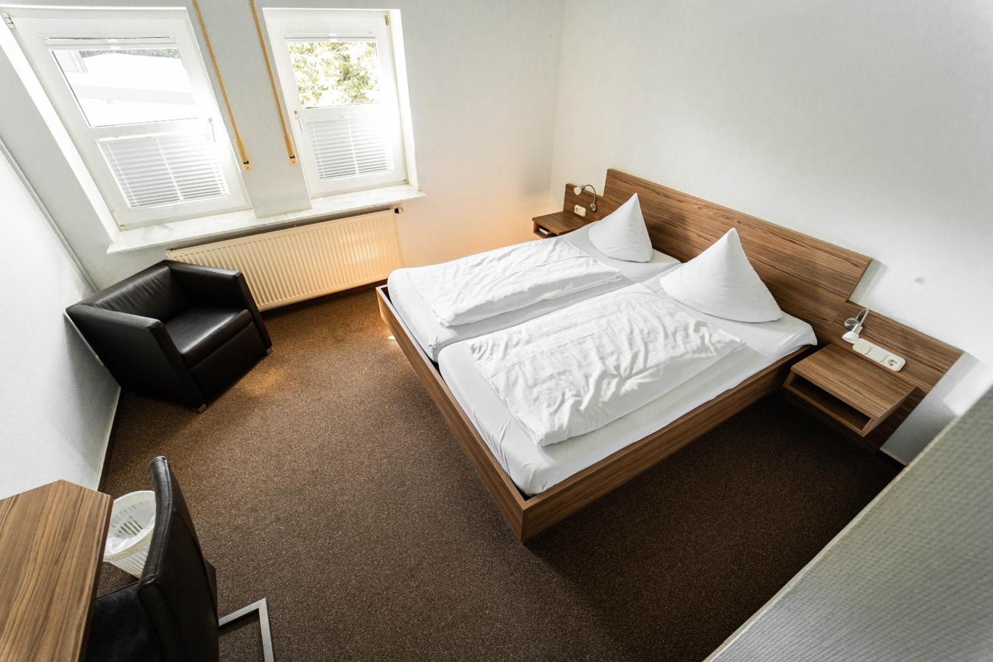 Berghotel Deutscher Flieger Wasserkuppe Gersfeld Pokoj fotografie